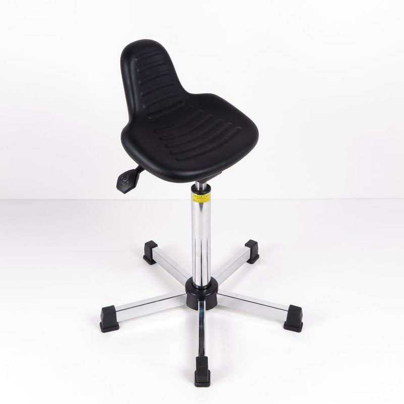 Piccola economia di spazio dello schienale del poliuretano della sedia ergonomica nera delle feci fornitore